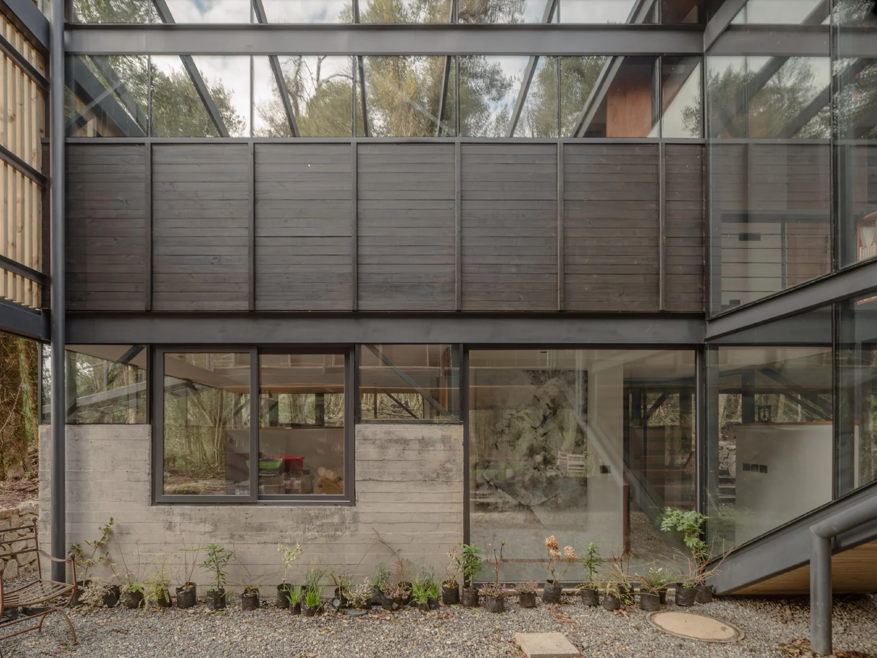 Hebra Arquitectos, Marcos Zegers · Casa Roble Huacho