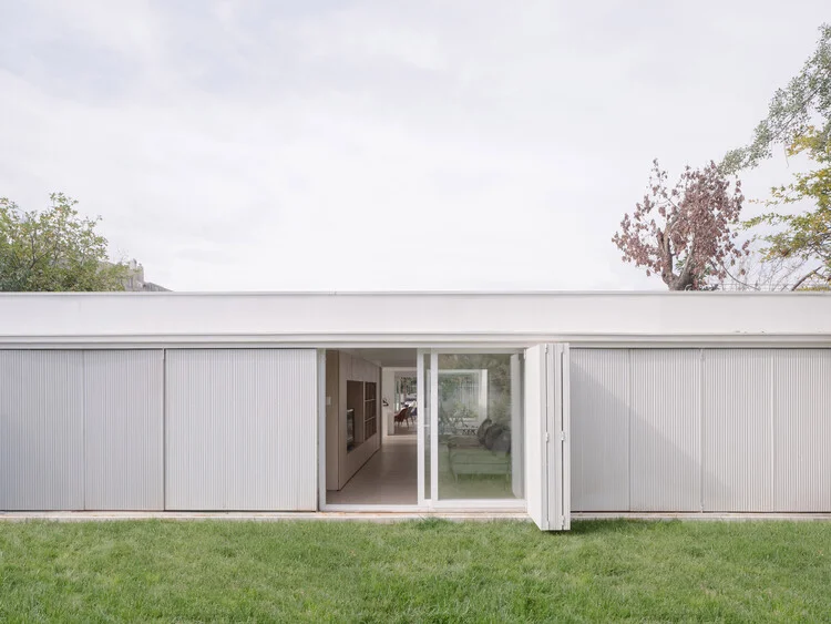 El Aromo House / Duarte Fournies Arquitectos - Image 6 of 23