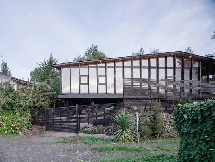 House MM / EXTCO - Exterior Photography, Wood, Balcony
