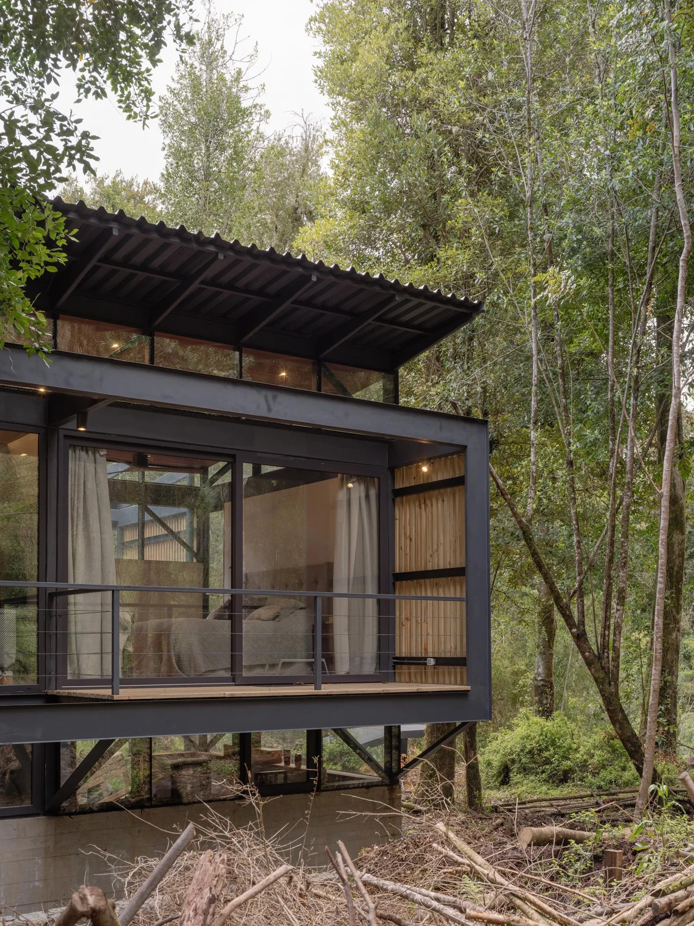 Hebra Arquitectos, Marcos Zegers · Casa Roble Huacho