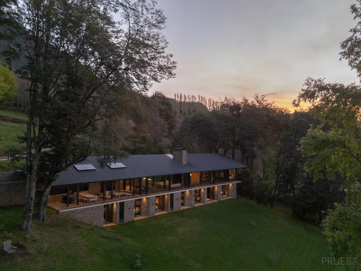 Casa Iluhue — Marcos Zegers