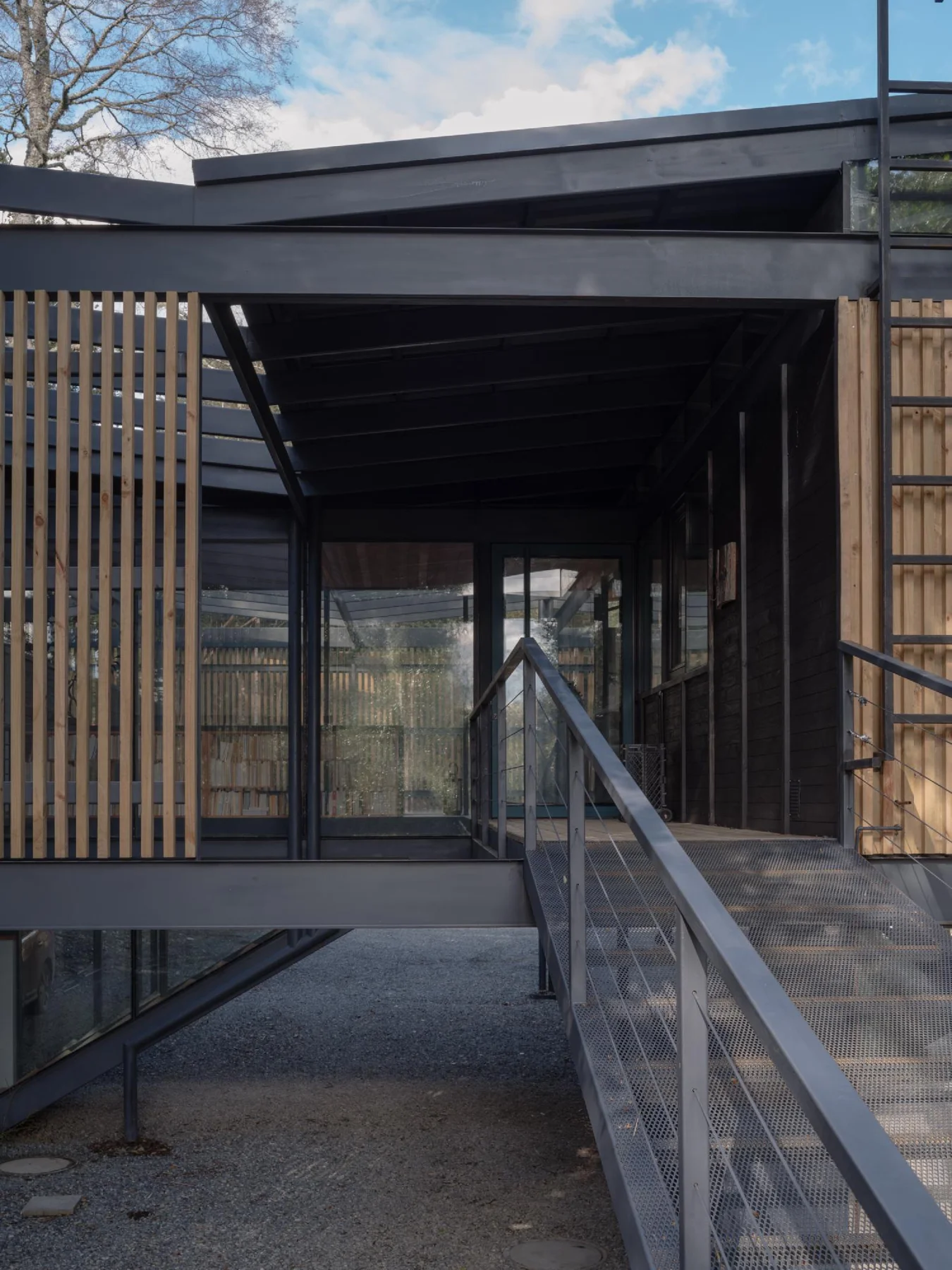 Hebra Arquitectos, Marcos Zegers · Casa Roble Huacho