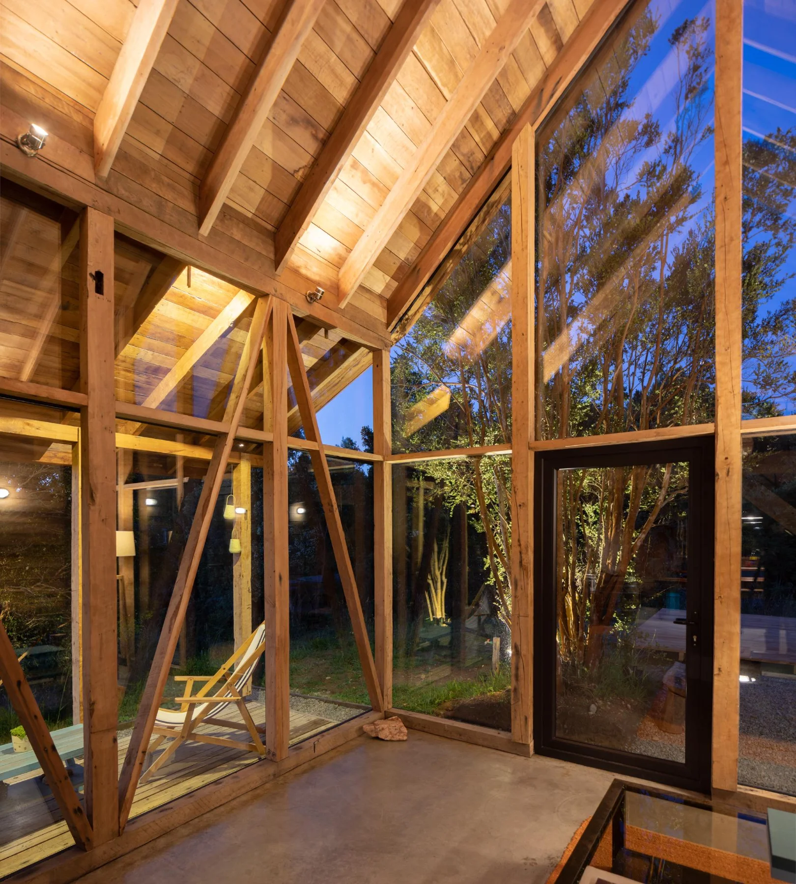 AVONarquitectos, Marcos Zegers · Maullin Lodge