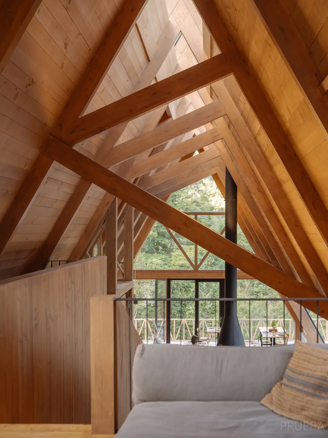 Tawa Lodge — Marcos Zegers