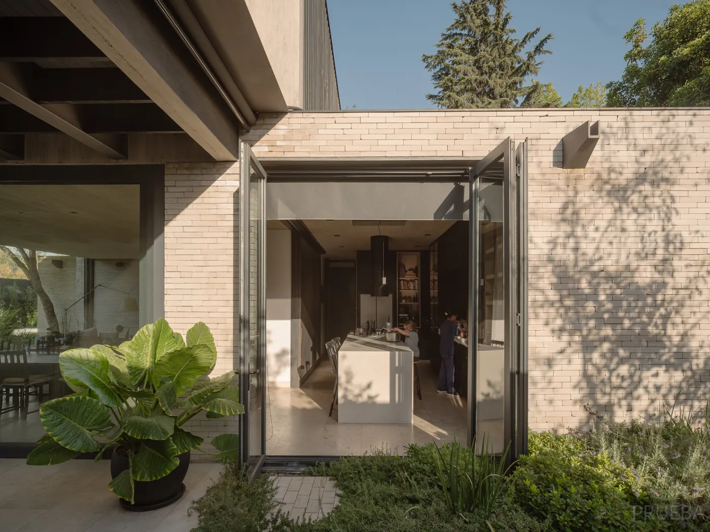 Casa en Vitacura — Marcos Zegers