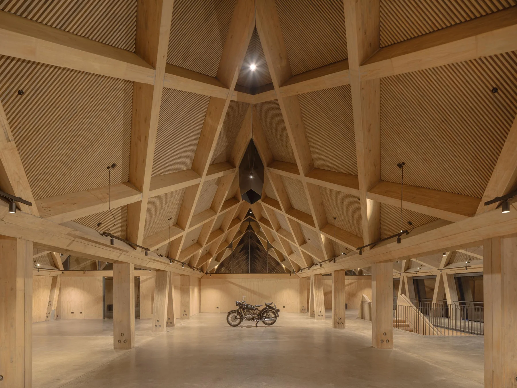 DRAA / Del Rio Arquitectos Asociados, Marcos Zegers · Mumo, Museum Of Motorcycles