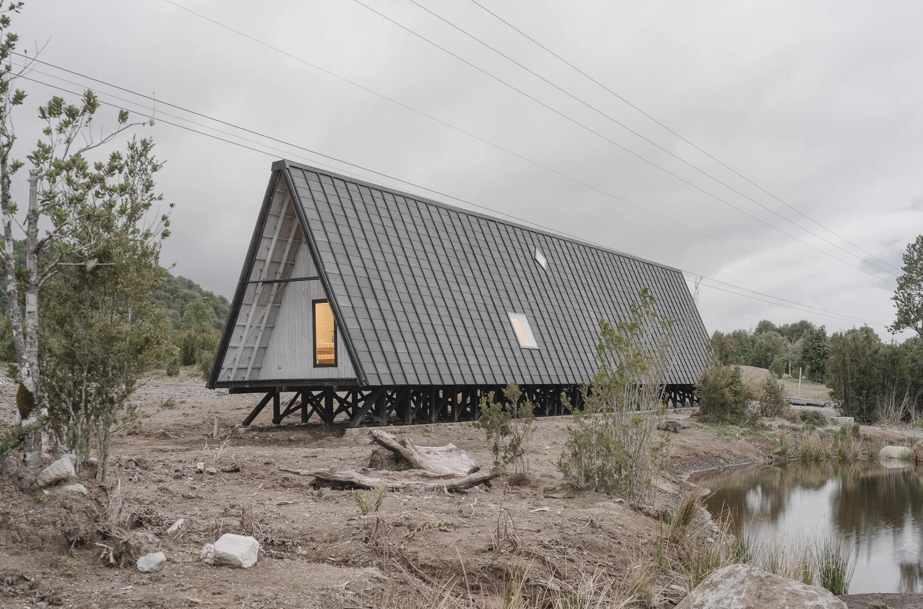 Iván Bravo Architects, Marcos Zegers · Aladino House