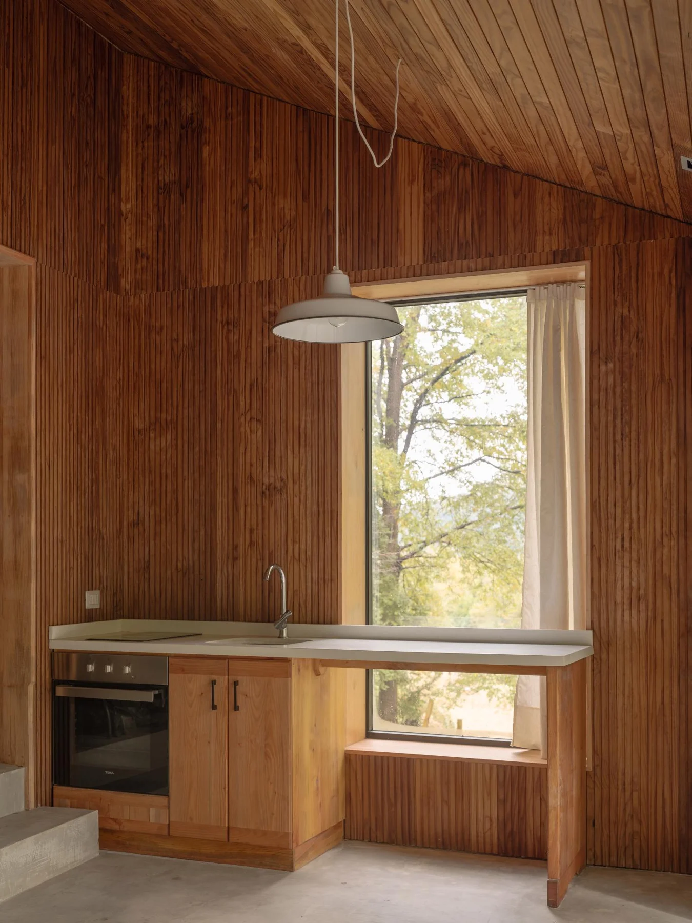 DRAA / Del Rio Arquitectos Asociados, Marcos Zegers · Huerquehue Refuge