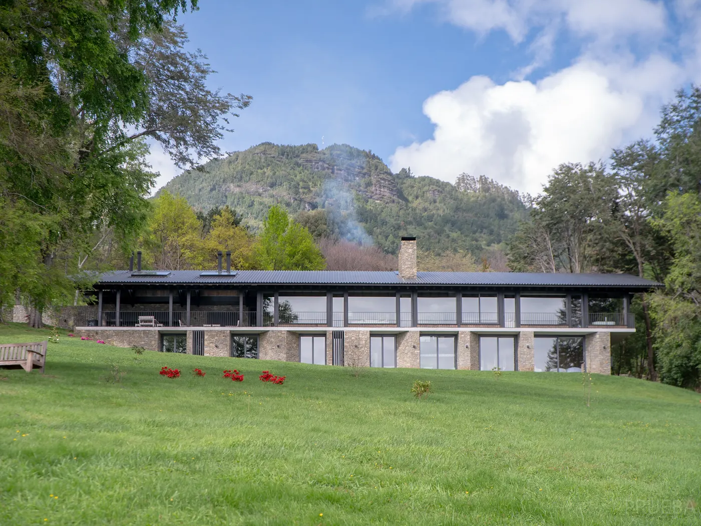 Casa Iluhue — Marcos Zegers