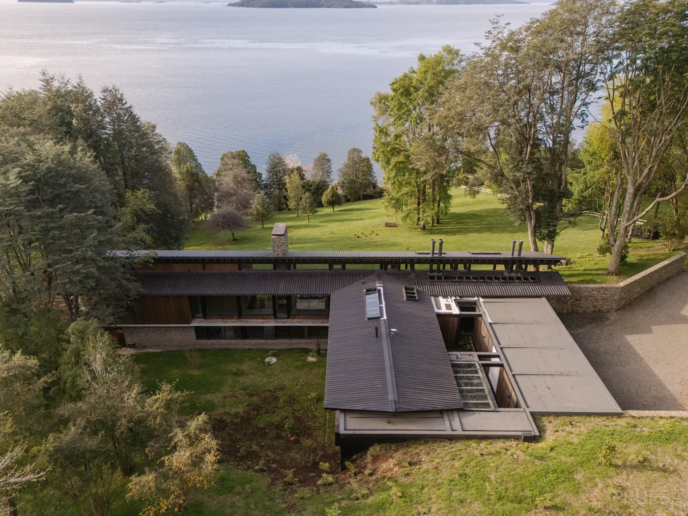 Casa Iluhue — Marcos Zegers