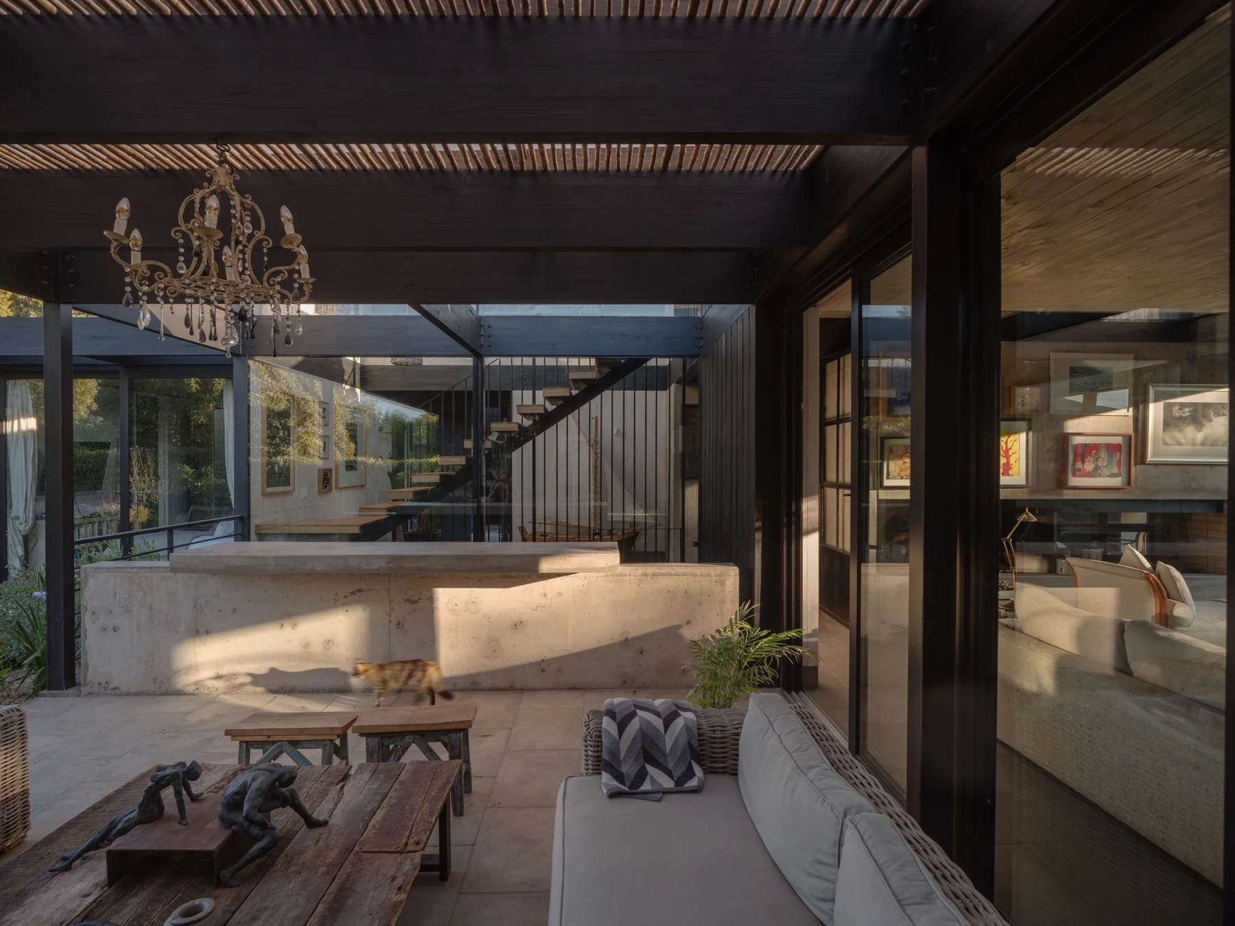 House CO / Estudio Base Arquitectos - Interior Photography, Wood, Beam, Chair, Patio