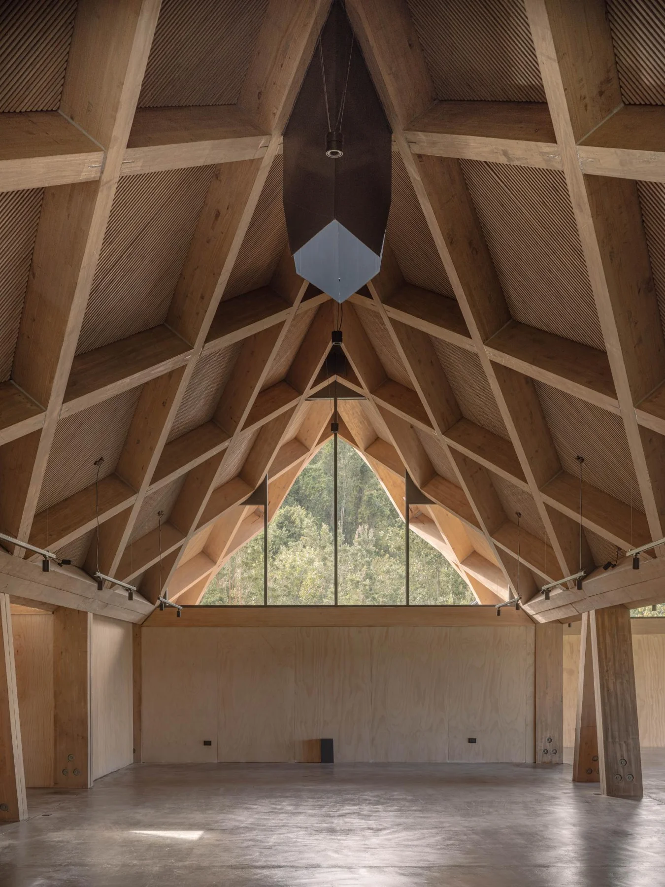 DRAA / Del Rio Arquitectos Asociados, Marcos Zegers · Mumo, Museum Of Motorcycles
