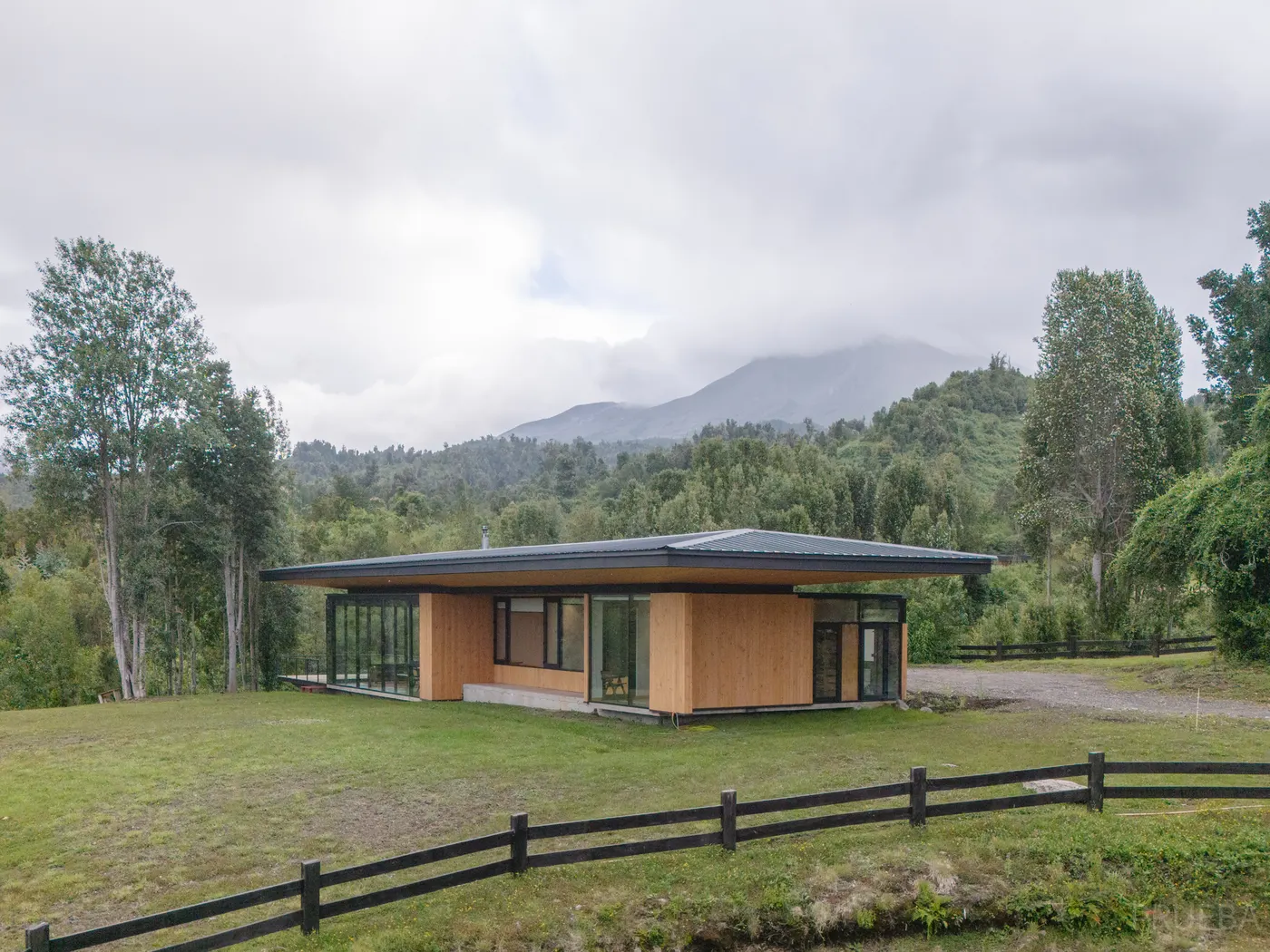 Casa en Ensenada — Marcos Zegers