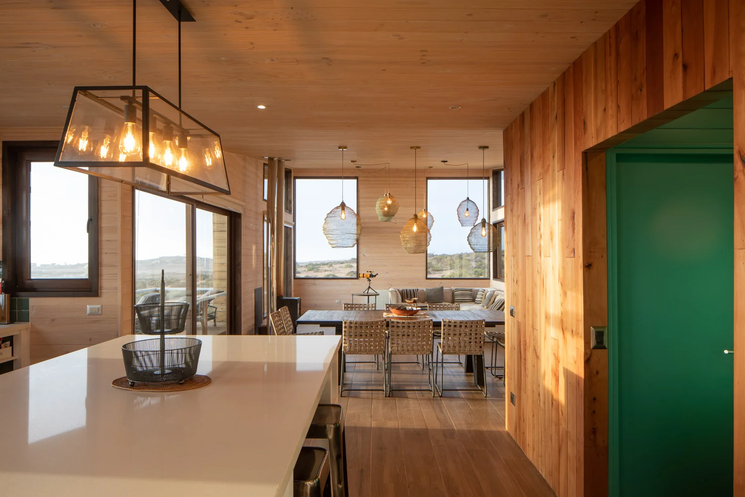 PC21 House / EXTERIA - Interior Photography, Table, Chair, Beam, Windows