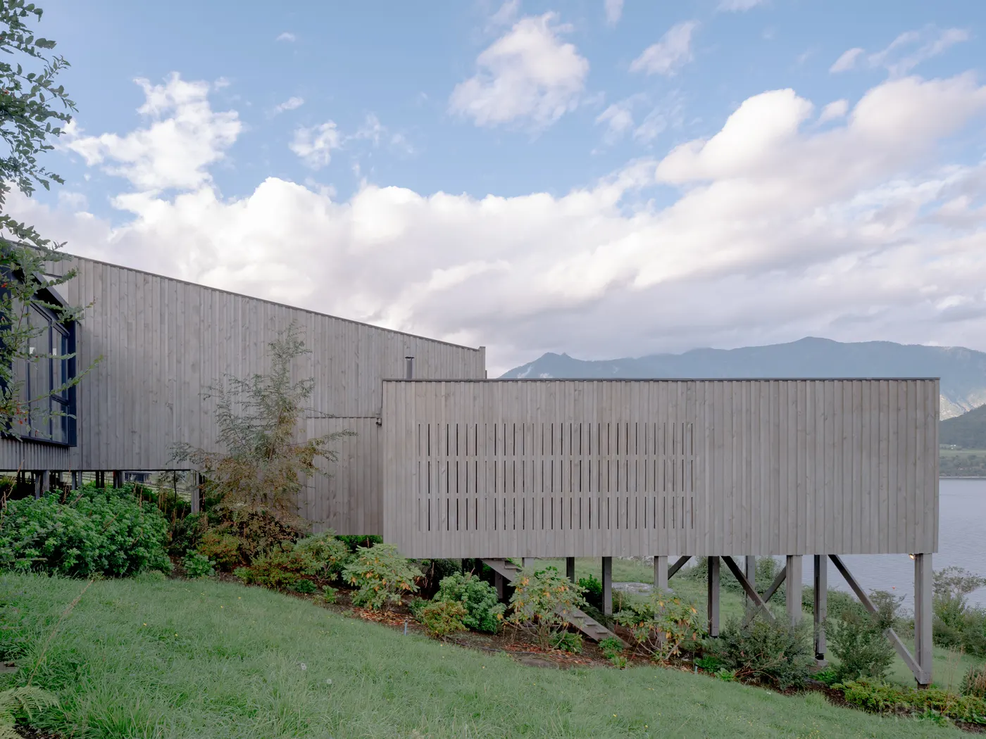Casa Los Perros — Marcos Zegers