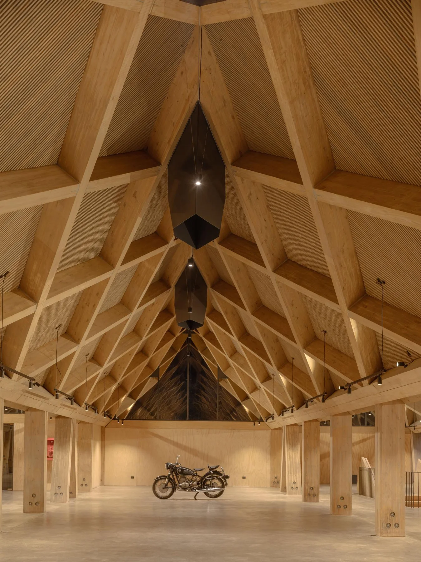DRAA / Del Rio Arquitectos Asociados, Marcos Zegers · Mumo, Museum Of Motorcycles