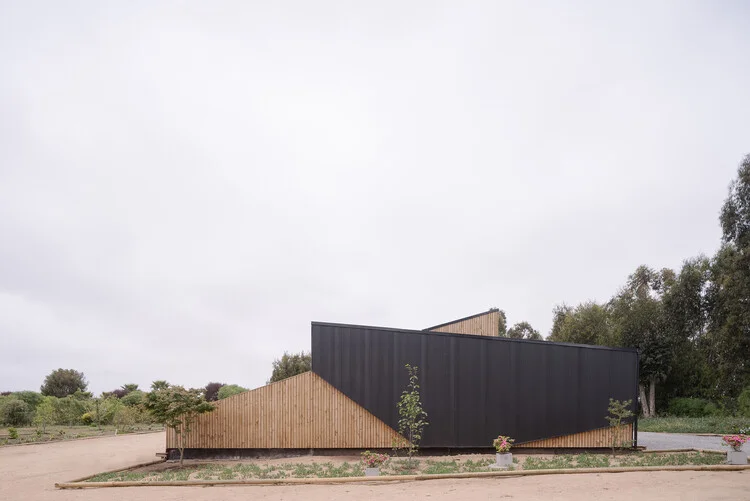 Las Vertientes House / Lucas Maino Fernandez - Exterior Photography