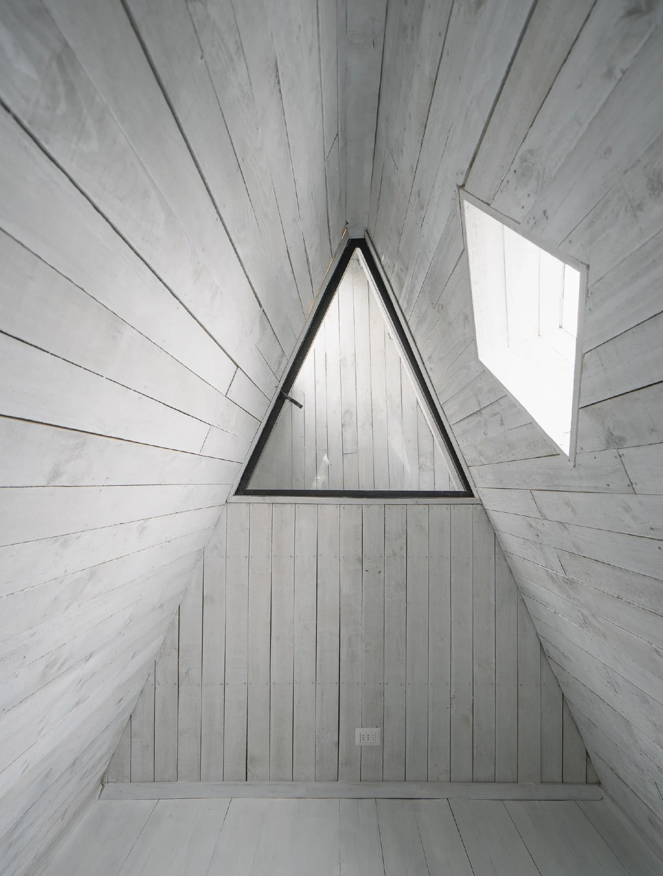 Iván Bravo Architects, Marcos Zegers · Aladino House