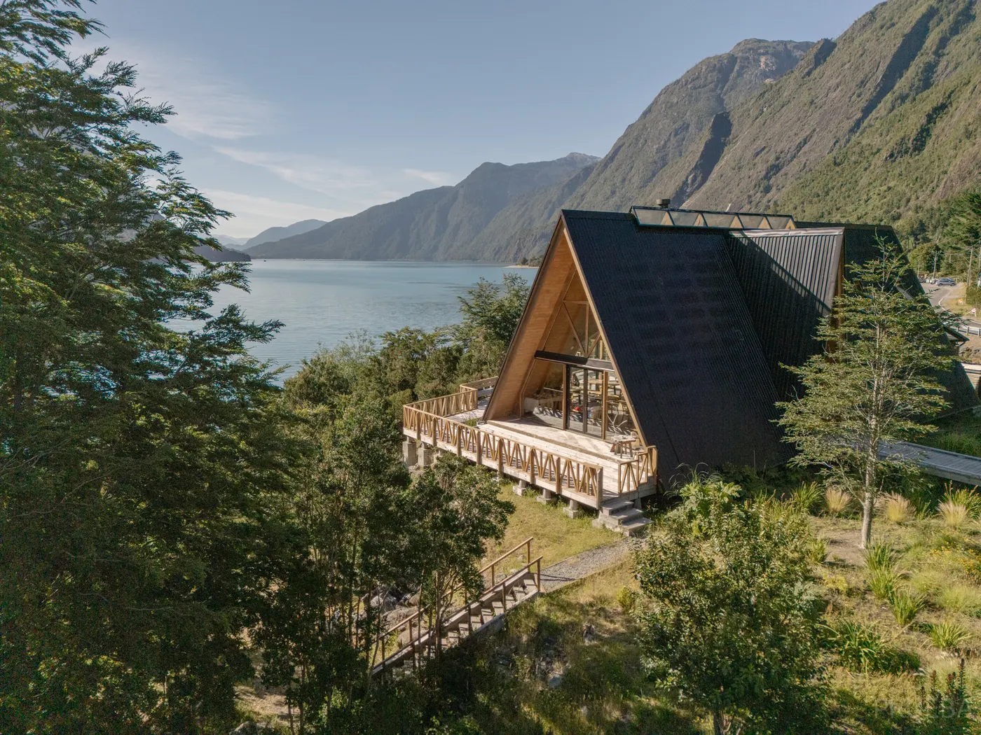 Tawa Lodge — Marcos Zegers