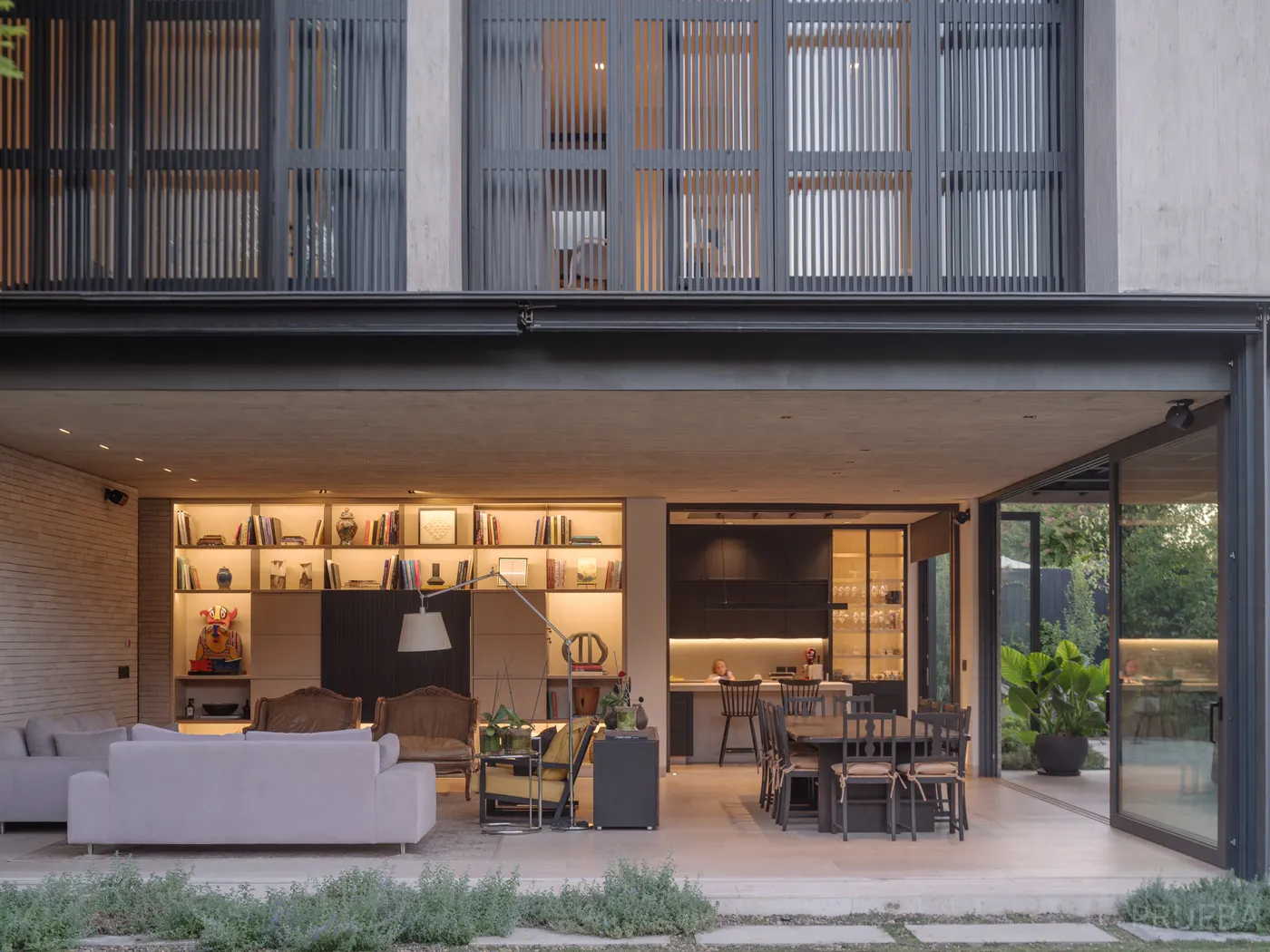 Casa en Vitacura — Marcos Zegers