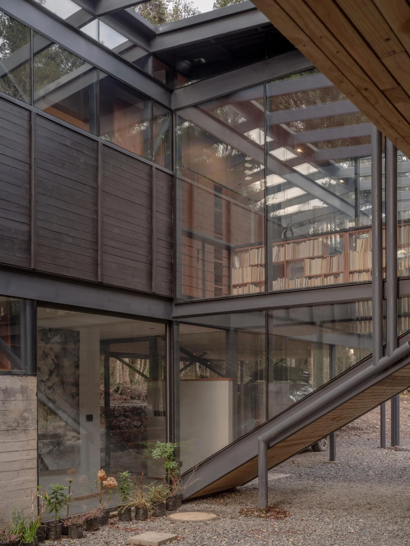 Hebra Arquitectos, Marcos Zegers · Casa Roble Huacho