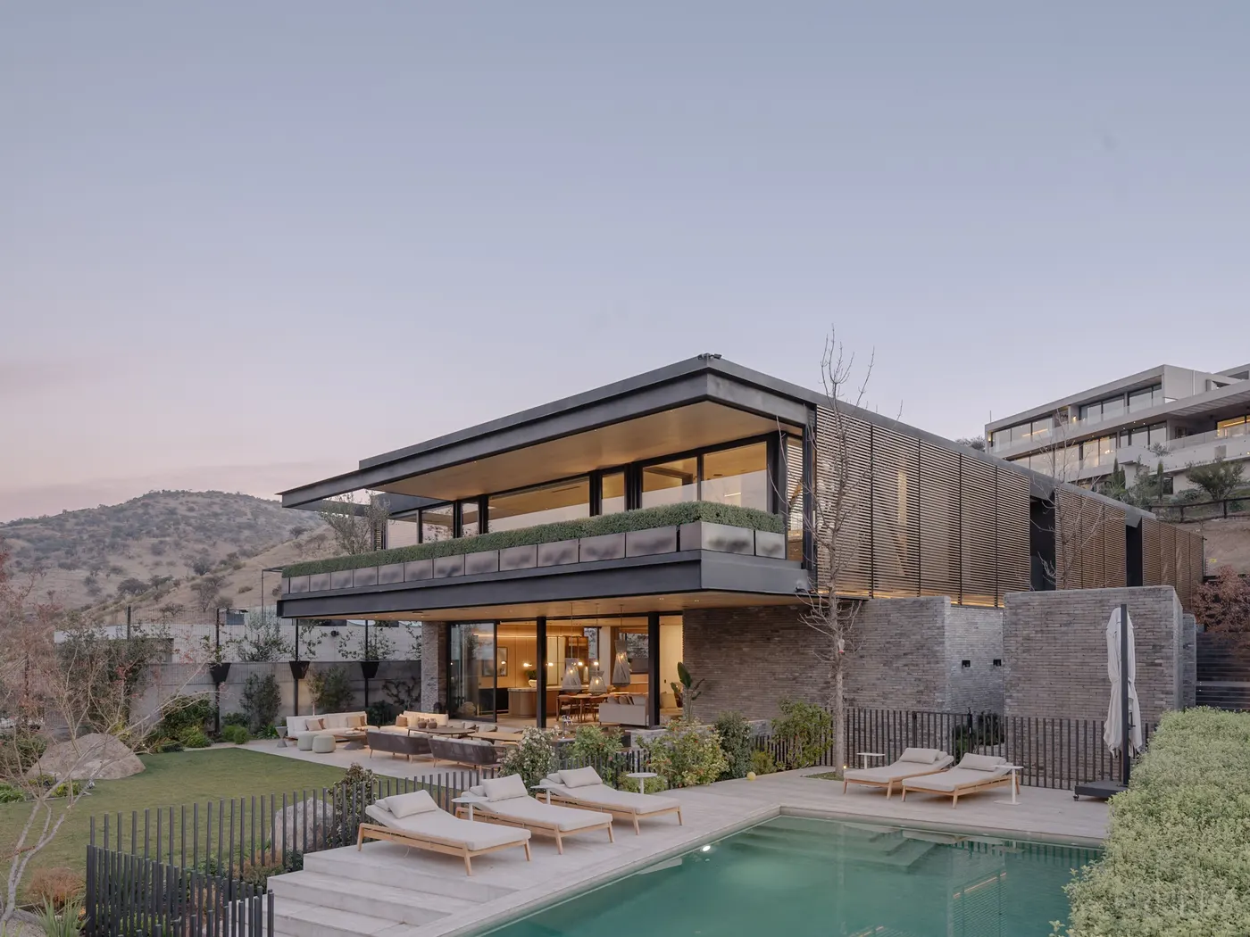 Los Bravos — Marcos Zegers