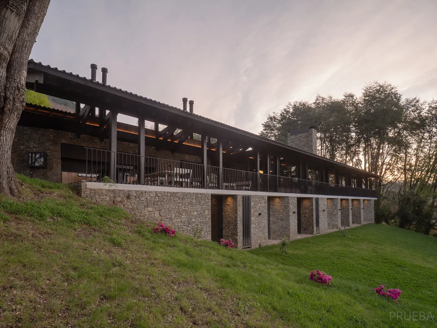 Casa Iluhue — Marcos Zegers