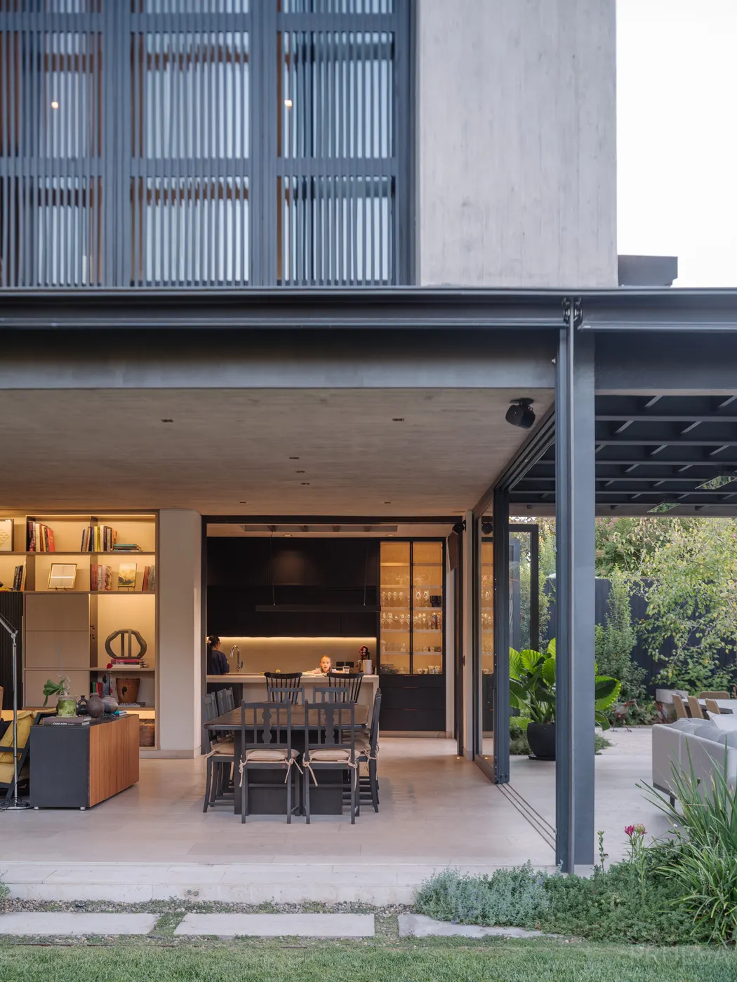 Casa en Vitacura — Marcos Zegers