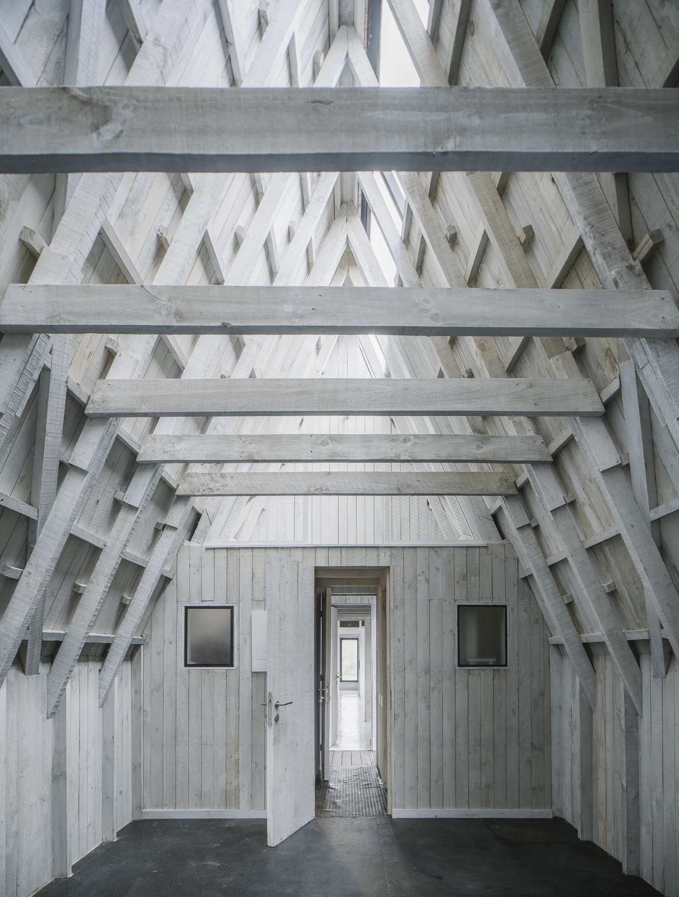 Aladino House / Iván Bravo Arquitectos - Interior Photography, Windows, Beam
