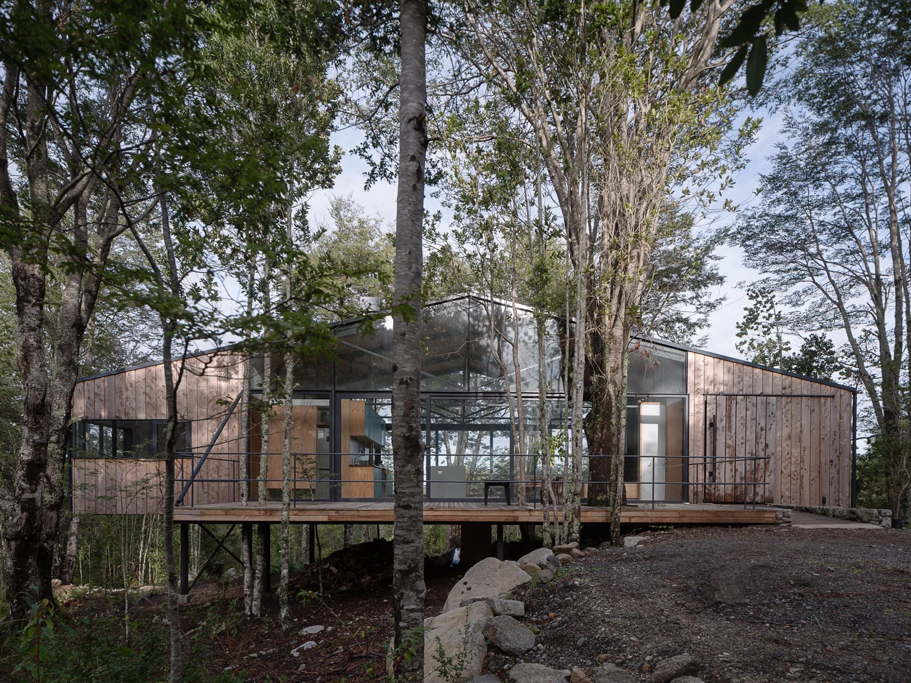 Hebra Arquitectos, Marcos Zegers · Quilanto House